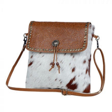 Load image into Gallery viewer, Myra Bag - BEAUTIOUS LEATHER &amp; HAIR ON BAG
