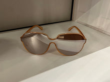 Load image into Gallery viewer, Fashion Sunglasses - Women
